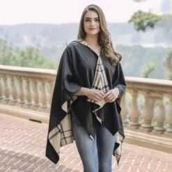 Classic Plaid Hooded Rainrap