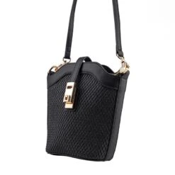 Crossbody Chic Purse (Black)